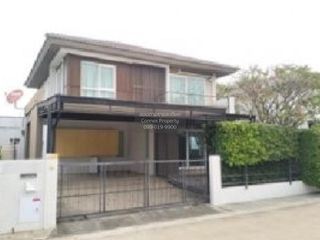 Casa en venta de 3 habitaciones en Bang Sao Thong, Samut Prakan