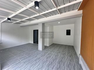 Reihenhaus zum Kauf mit 3 Zimmer in Lam Luk Ka, Pathum Thani