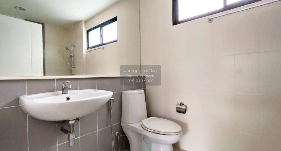 Casa adosada en venta de 3 habitaciones en Lak Si, Bangkok