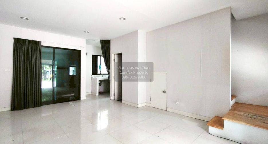 Casa adosada en venta de 3 habitaciones en Lak Si, Bangkok