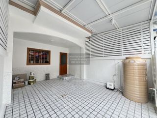 出售 2 卧室 联排别墅 在 Thanyaburi, Pathum Thani