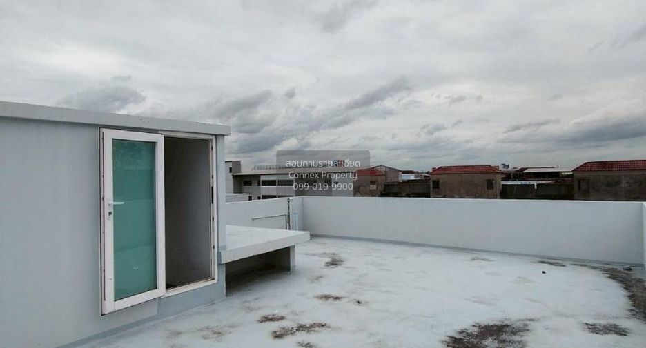 For sale 8 bedrooms townhouse in Bang Phli, Samut Prakan