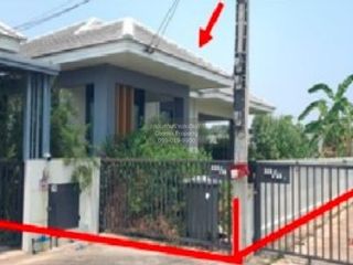 For sale 3 bedrooms house in Mueang Nakhon Ratchasima, Nakhon Ratchasima