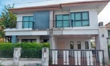 For sale 4 bedrooms house in Si Racha, Chonburi