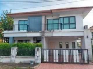 For sale 4 bedrooms house in Si Racha, Chonburi