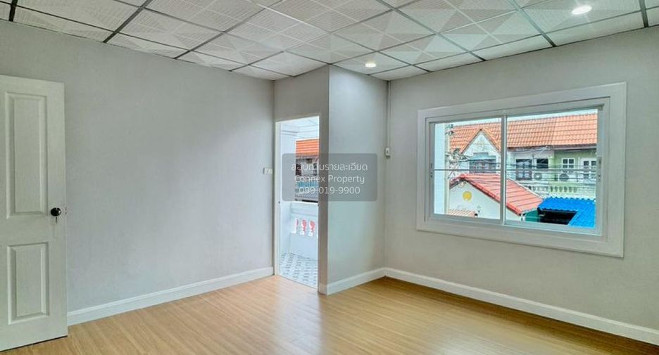 For sale 3 ベッドルーム townhouse in Bang Bua Thong, Nonthaburi