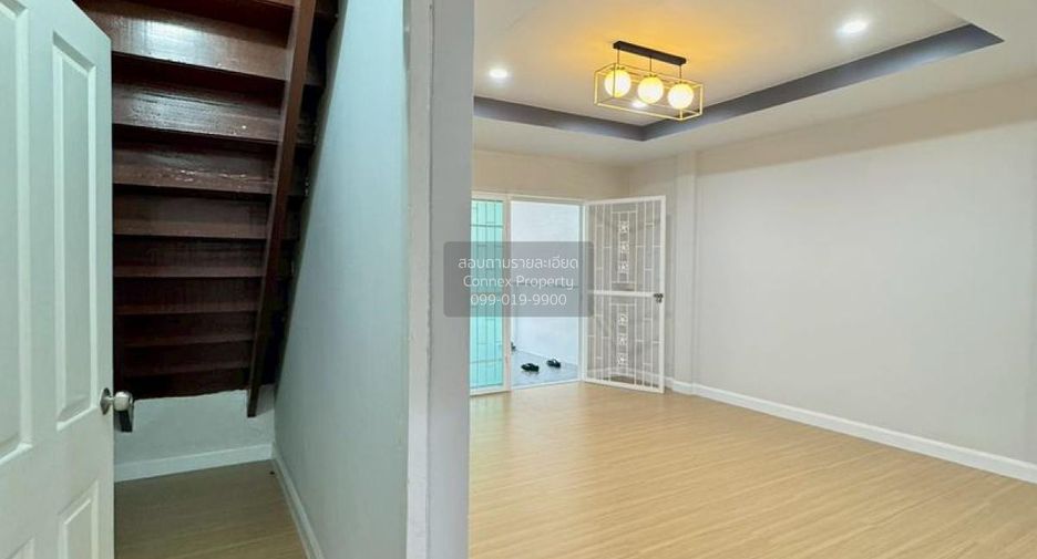 For sale 3 ベッドルーム townhouse in Bang Bua Thong, Nonthaburi