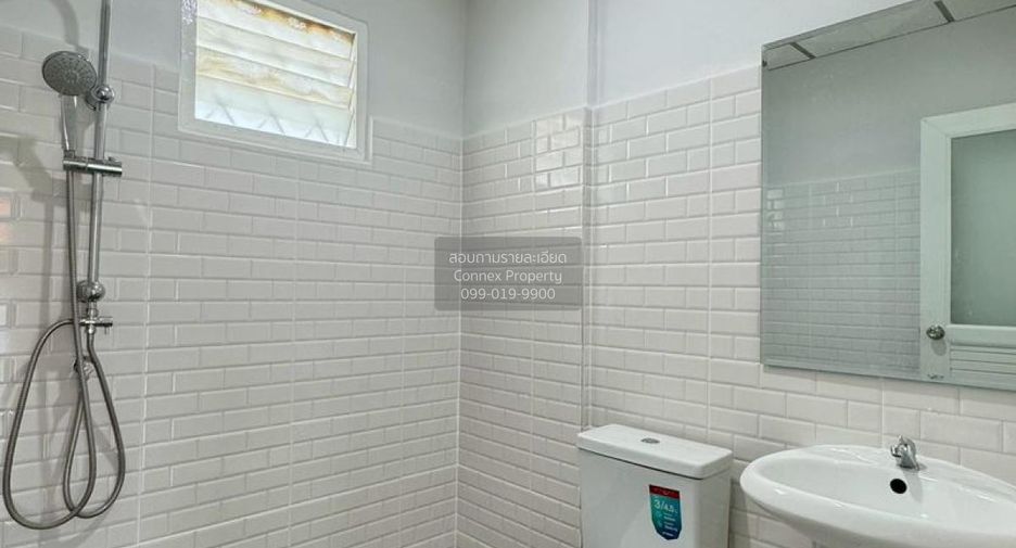 For sale 3 ベッドルーム townhouse in Bang Bua Thong, Nonthaburi