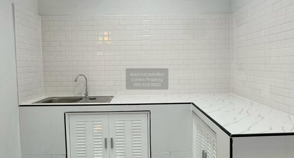 For sale 3 ベッドルーム townhouse in Bang Bua Thong, Nonthaburi