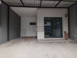 For sale 4 bedrooms townhouse in Bang Phli, Samut Prakan