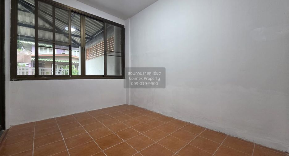 For sale 5 bedrooms house in Nakhon Chai Si, Nakhon Pathom