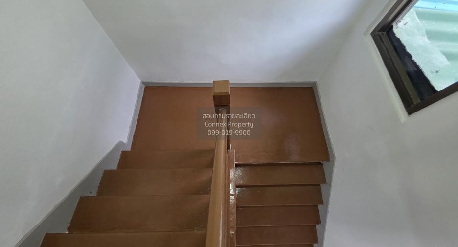 For sale 5 bedrooms house in Nakhon Chai Si, Nakhon Pathom