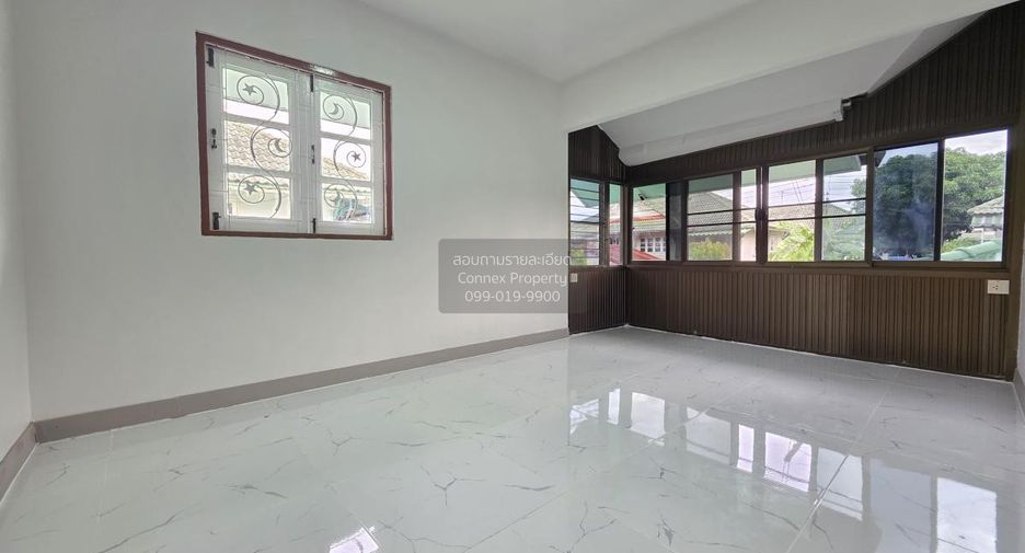 For sale 5 bedrooms house in Nakhon Chai Si, Nakhon Pathom