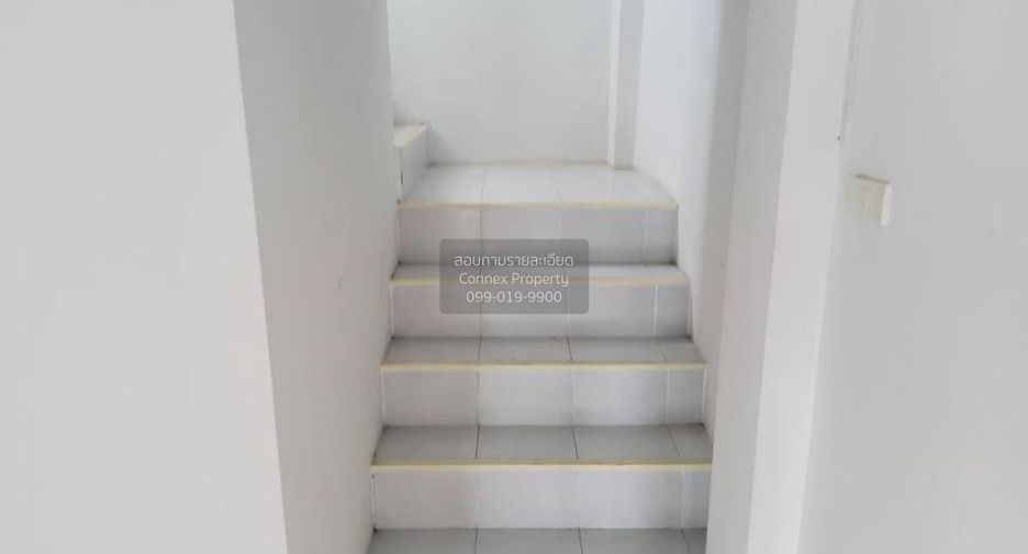 For sale 1 bed retail Space in Mueang Suphanburi, Suphan Buri