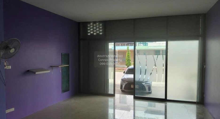 For sale 1 bed retail Space in Mueang Suphanburi, Suphan Buri