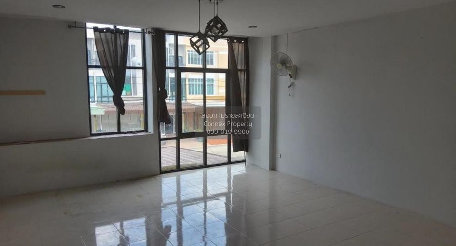 For sale 1 bed retail Space in Mueang Suphanburi, Suphan Buri