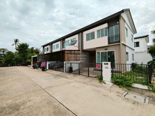 For sale 3 bedrooms townhouse in Phra Samut Chedi, Samut Prakan