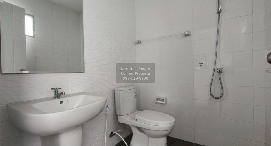 For sale 3 bedrooms townhouse in Phra Samut Chedi, Samut Prakan
