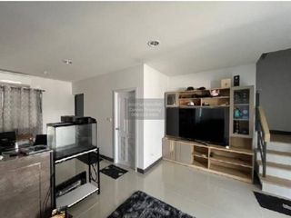 For sale 3 ベッドルーム house in Sam Phran, Nakhon Pathom