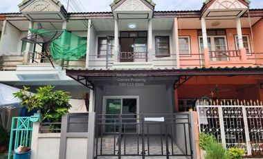 出售 2 卧室 联排别墅 在 Bang Phli, Samut Prakan