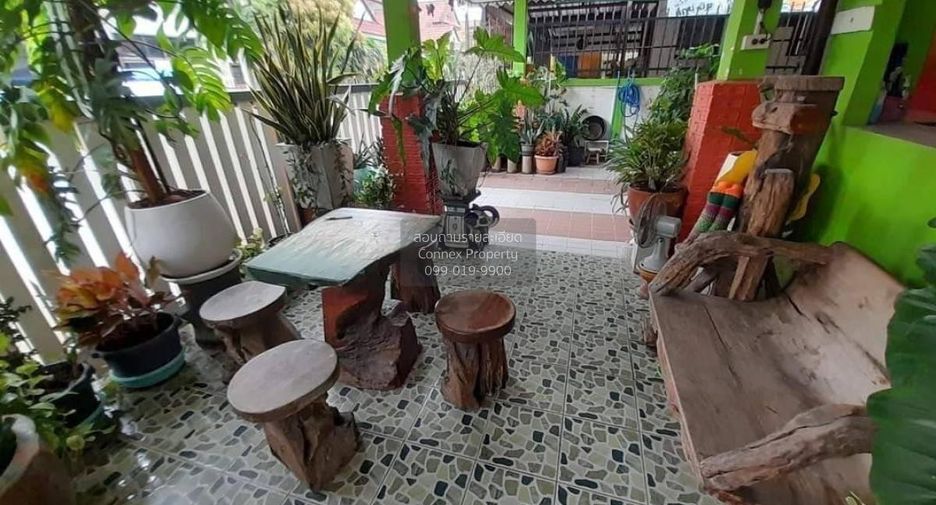 Haus zum Kauf mit 4 Zimmer in Min Buri, Bangkok