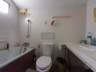 Haus zum Kauf mit 4 Zimmer in Min Buri, Bangkok