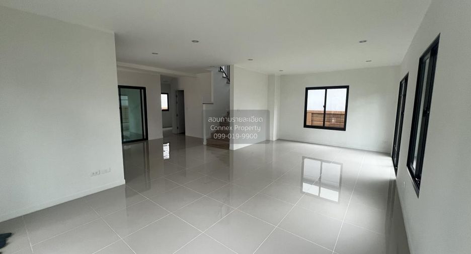 For sale 4 ベッドルーム house in Krathum Baen, Samut Sakhon