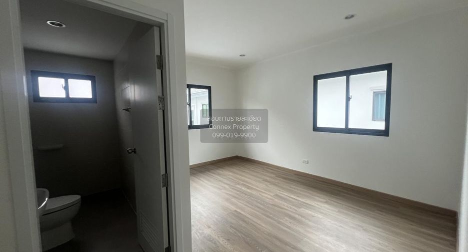For sale 4 ベッドルーム house in Krathum Baen, Samut Sakhon