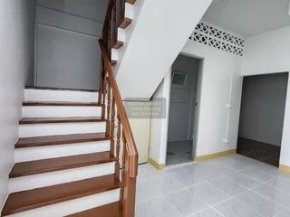 出售 2 卧室 联排别墅 在 Mueang Samut Prakan, Samut Prakan