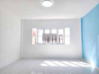 出售 2 卧室 联排别墅 在 Bang Phli, Samut Prakan