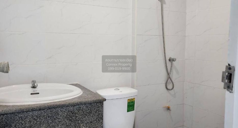 出售 2 卧室 联排别墅 在 Bang Phli, Samut Prakan