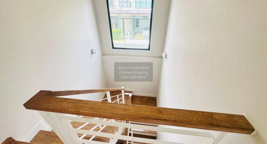 For sale 4 bedrooms house in Mueang Nonthaburi, Nonthaburi