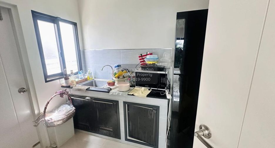 For sale 4 bedrooms house in Mueang Nonthaburi, Nonthaburi