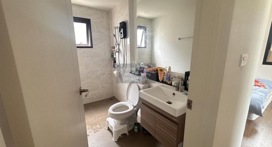 For sale 4 bedrooms house in Mueang Nonthaburi, Nonthaburi