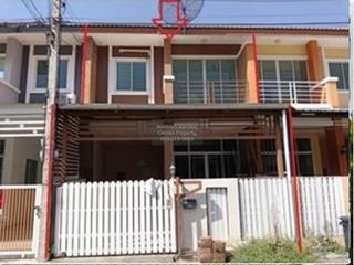 Reihenhaus zum Kauf mit 4 Zimmer in Lam Luk Ka, Pathum Thani