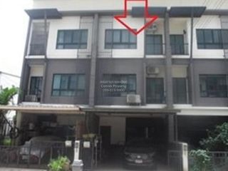 Reihenhaus zum Kauf mit 3 Zimmer in Lam Luk Ka, Pathum Thani