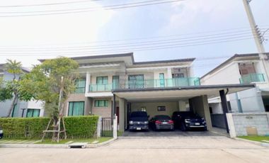 For sale 5 bedrooms house in Mueang Nonthaburi, Nonthaburi