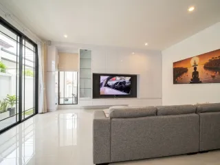 À vendre 3 chambres maison à Bang Lamung, Chonburi