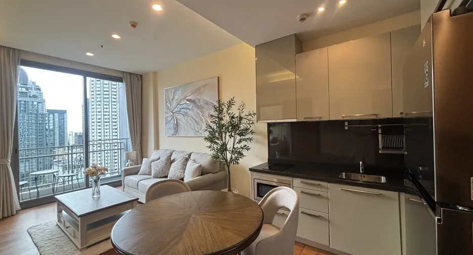 For sale and for rent 1 bed condo in Watthana, Bangkok