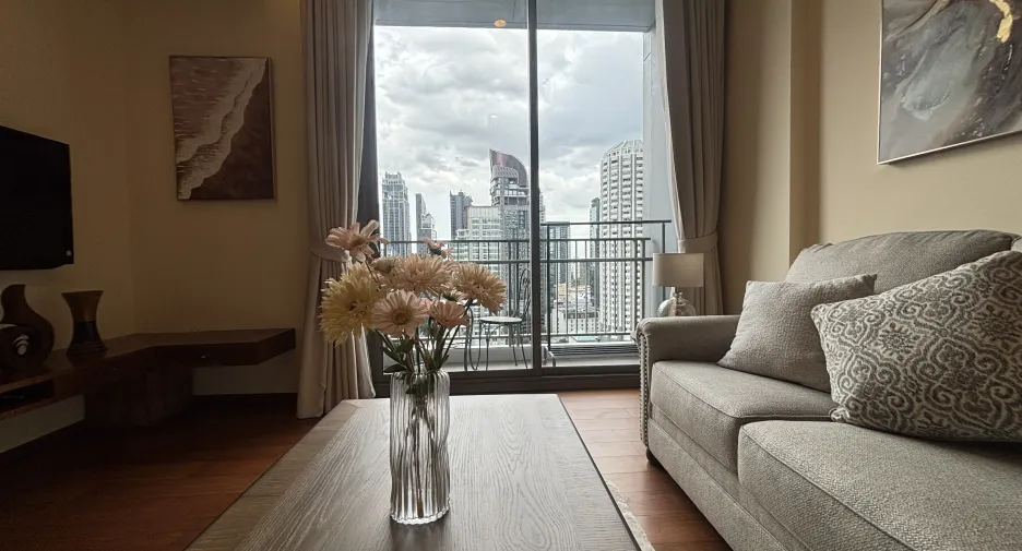 For sale and for rent 1 bed condo in Watthana, Bangkok