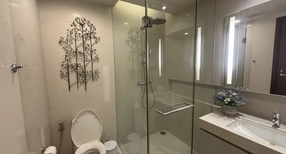 For sale and for rent 1 bed condo in Watthana, Bangkok