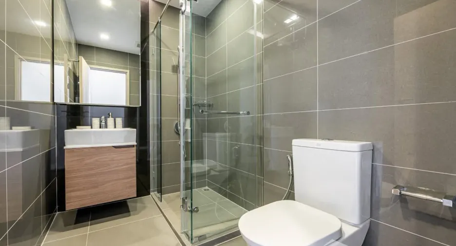 For sale and for rent 2 bedrooms condo in Watthana, Bangkok