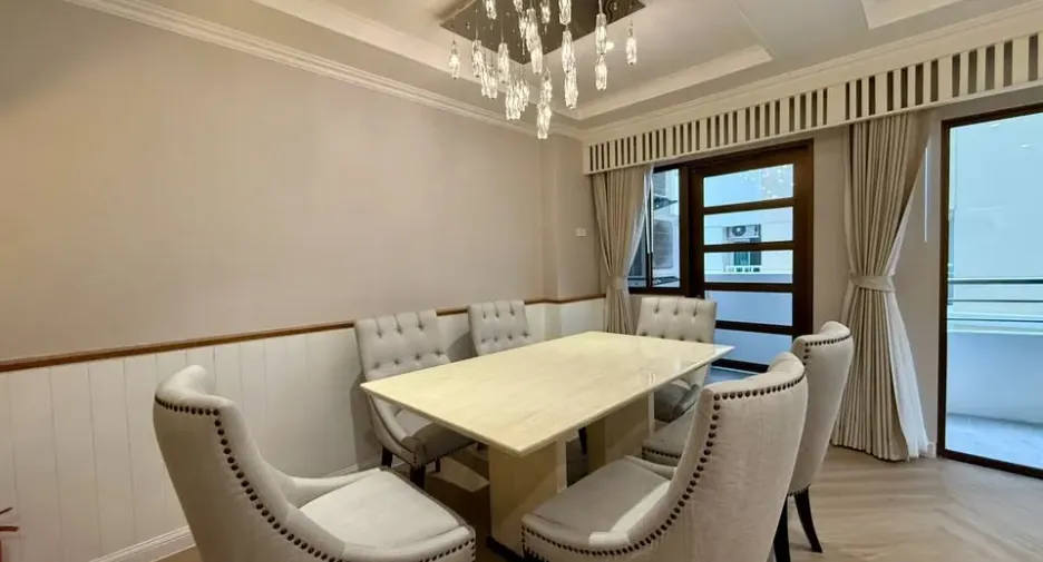 For rent 3 bedrooms condo in Watthana, Bangkok