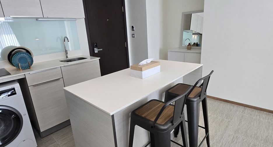 Condo en alquiler de 2 habitaciones en Watthana, Bangkok