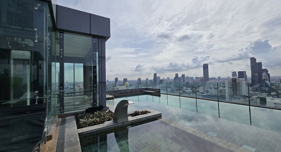 Condo en alquiler de 2 habitaciones en Watthana, Bangkok