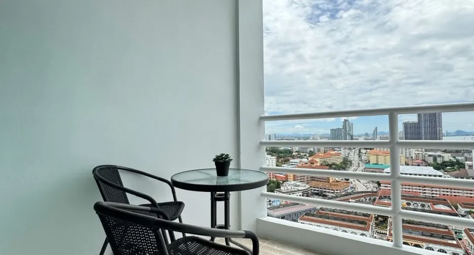 For rent studio condo in Bang Lamung, Chonburi