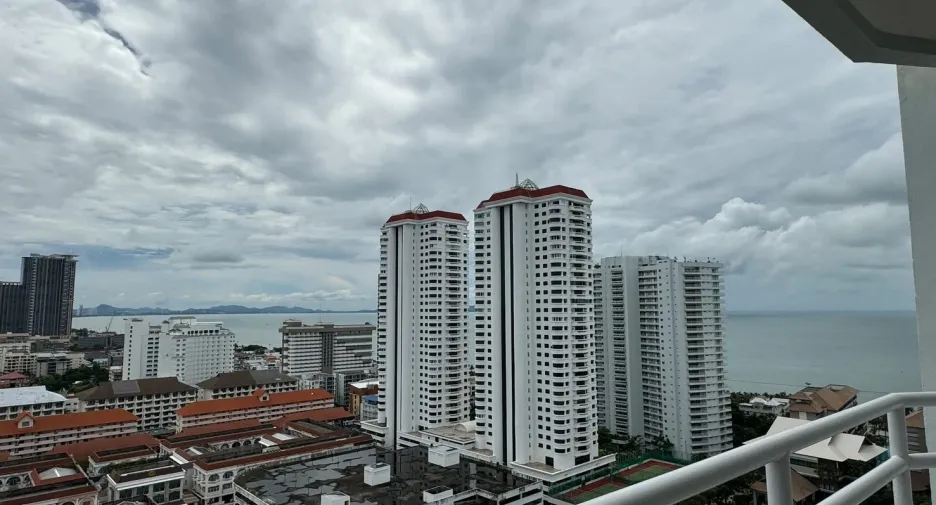 For rent studio condo in Bang Lamung, Chonburi