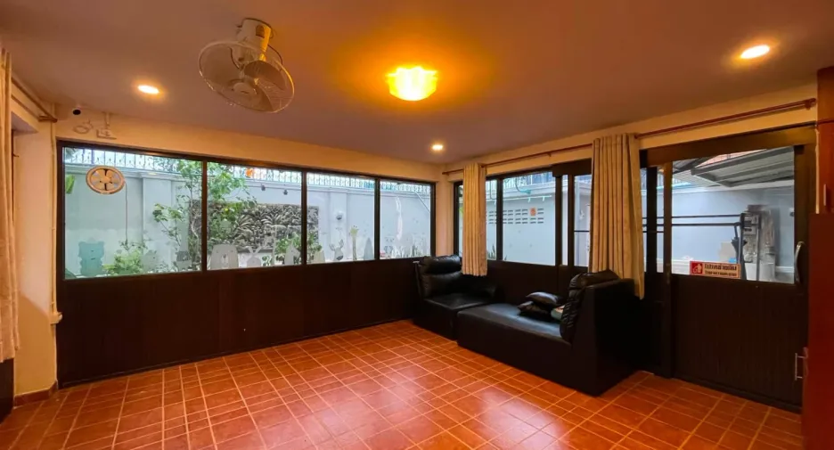Villa en venta de 5 habitaciones en Jomtien, Pattaya