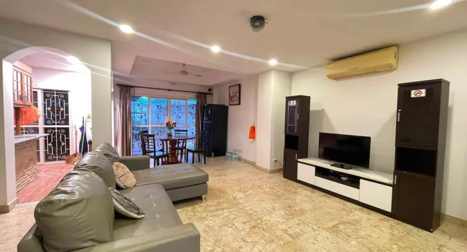 Villa en venta de 5 habitaciones en Jomtien, Pattaya