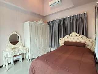 For rent 3 bedrooms villa in Bang Lamung, Chonburi